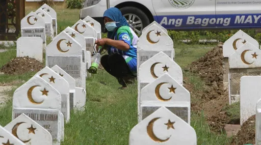 Presiden Filipina Marcos mengesahkan UU Pemakaman Islam